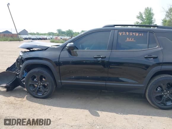 ✅ 2025 Chevrolet Equinox FWD LT • VIN: 3GNAXHEG4SL113435 • Lot: 42384801. Wystawiony na IAAI z przebiegiem 11 627 mil. Bezpłatny archiwum sprzedaży aukcyjnych z USA i szczegółowy raport historii pojazdu na DreamBid. Zdjęcie 14.