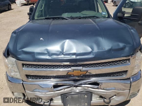 ✅ 2012 Chevrolet Silverado 1500 LT • VIN: 1GCRKSE21CZ110854 • Лот: 53471205. Опубликован ранее на Copart с пробегом 130 922 миль. Бесплатный доступ к архиву аукционных продаж из США и подробный отчёт об истории автомобиля на DreamBid. Изображение 12.