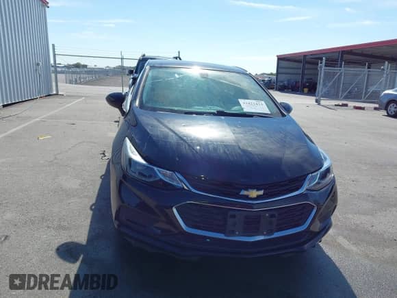 2018 Chevrolet Cruze LT with VIN 1G1BE5SM0J7126125, listed as a IAAI auction lot 43422433 with 50,301 mi miles and . Bid and sale history available at DreamBid. Image 12.