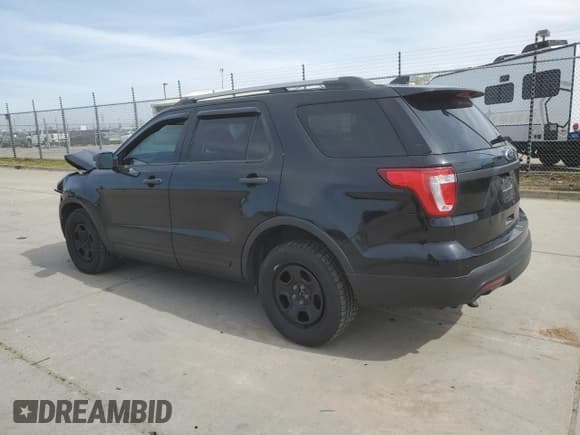 ✅ 2017 Ford Police Interceptor Utility • VIN: 1FM5K8AT2HGD07384 • Лот: 48473455. Опубликован ранее на Copart с пробегом 99 193 миль. Бесплатный доступ к архиву аукционных продаж из США и подробный отчёт об истории автомобиля на DreamBid. Изображение 2.