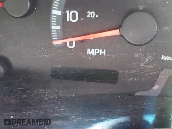 ✅ 2000 Ford Expedition Eddie Bauer • VIN: 1FMEU17L2YLB65800 • Lot: 41755476. Listed on IAAI with Not provided. Free auction sales archive from the USA and detailed vehicle history report at DreamBid. Image 12.