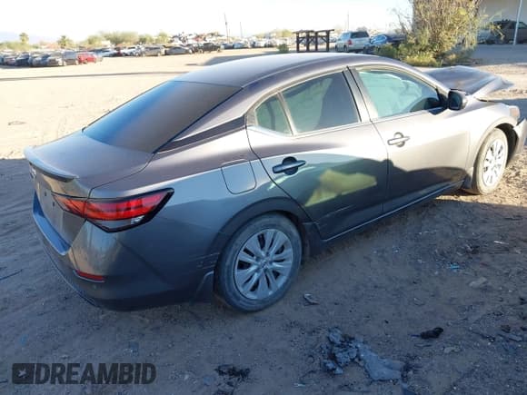 ✅ 2022 Nissan Sentra S • VIN: 3N1AB8BV6NY221351 • Лот: 43618426. Опубликован ранее на IAAI с пробегом 51 389 миль. Бесплатный доступ к архиву аукционных продаж из США и подробный отчёт об истории автомобиля на DreamBid. Изображение 4.