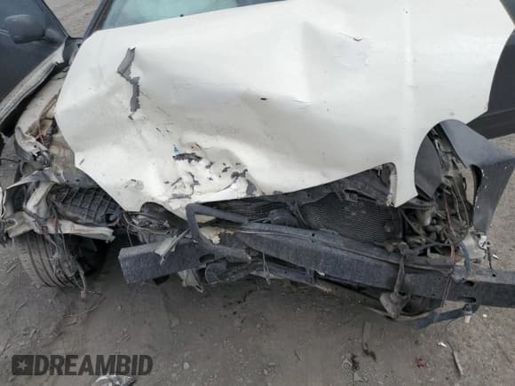 ✅ 1998 Lexus GS 300 • VIN: JT8BD68S7W0014135 • Лот: 63712405. Опубликован ранее на Copart с пробегом 190 172 миль. Бесплатный доступ к архиву аукционных продаж из США и подробный отчёт об истории автомобиля на DreamBid. Изображение 11.