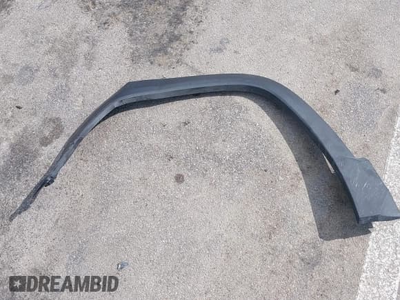 ✅ 2025 Chevrolet Equinox AWD ACTIV • VIN: 3GNAXSEG5SL192837 • Lot: 43002590. Wystawiony na IAAI z przebiegiem 6 200 mil. Bezpłatny archiwum sprzedaży aukcyjnych z USA i szczegółowy raport historii pojazdu na DreamBid. Zdjęcie 12.