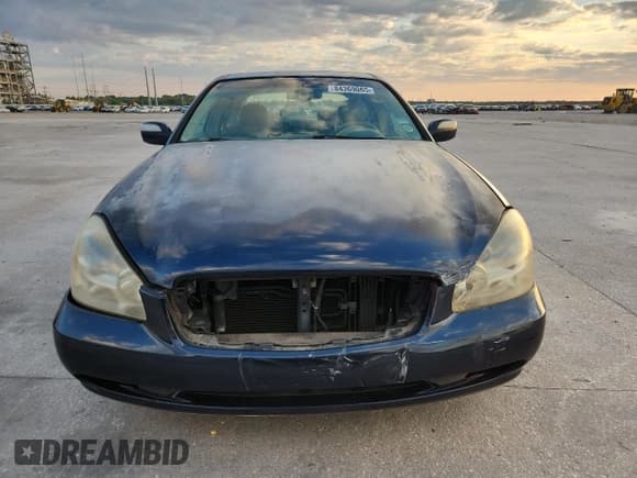 ✅ 2002 Infiniti Q45 • VIN: JNKBF01A32M006996 • Lot: 84369065. Wystawiony na Copart z przebiegiem 170 654 mil. Bezpłatny archiwum sprzedaży aukcyjnych z USA i szczegółowy raport historii pojazdu na DreamBid. Zdjęcie 5.