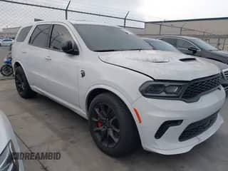 2024 Dodge Durango SRT Hellcat Premium z VIN 1C4SDJH99RC234588, wystawiony jako IAAI lot #42543990 z przebiegiem Nie podano mil oraz . Historia ofert i sprzedaży dostępna na DreamBid. Obrazek 1.