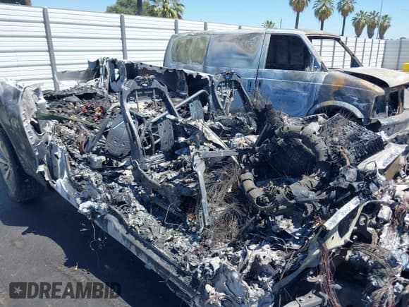 ✅ 2018 Ford F-150 XL • VIN: 1FTEX1EP2JKC42503 • Lot: 42644410. Listed on IAAI with Not provided. Free auction sales archive from the USA and detailed vehicle history report at DreamBid. Image 6.