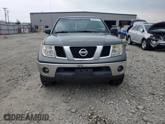 ✅ 2005 Nissan Frontier LE • VIN: 1N6AD06W65C402628 • Lot: 60455825. Listed on Copart with 200,580 mi. Free auction sales archive from the USA and detailed vehicle history report at DreamBid. Image 5.