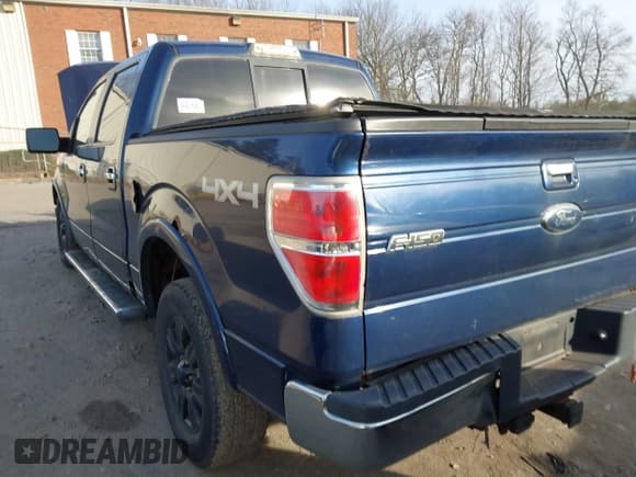 ✅ 2010 Ford F-150 XL • VIN: 1FTFW1EV6AFA33005 • Lot: 43888050. Listed on IAAI with 220,967 mi. Free auction sales archive from the USA and detailed vehicle history report at DreamBid. Image 3.