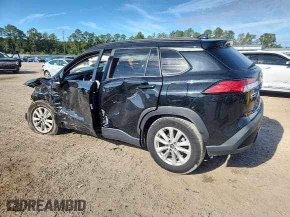 ✅ 2024 Toyota Corolla Cross LE • VIN: 7MUCAAAG4RV077935 • Lot: 85662745. Wystawiony na Copart z przebiegiem Nie podano. Bezpłatny archiwum sprzedaży aukcyjnych z USA i szczegółowy raport historii pojazdu na DreamBid. Zdjęcie 2.