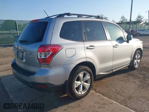 2015 Subaru Forester Premium с VIN JF2SJADC5FH578719, выставлен на аукционе IAAI как лот 43329789 с пробегом 78 532 миль миль и . История ставок и продаж доступна на DreamBid. Изображение 4.