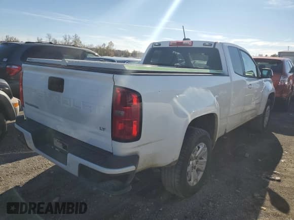 ✅ 2020 Chevrolet Colorado 2WD LT • VIN: 1GCHSCEA2L1215474 • Лот: 81203534. Опубликован ранее на Copart с пробегом 106 895 миль. Бесплатный доступ к архиву аукционных продаж из США и подробный отчёт об истории автомобиля на DreamBid. Изображение 3.