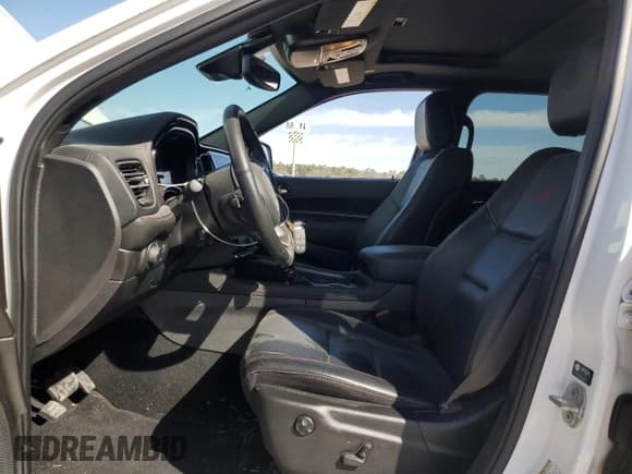 ✅ 2024 Dodge Durango GT • VIN: 1C4RDHDGXRC172145 • Лот: 47843065. Опубликован ранее на Copart с пробегом 23 125 миль. Бесплатный доступ к архиву аукционных продаж из США и подробный отчёт об истории автомобиля на DreamBid. Изображение 7.