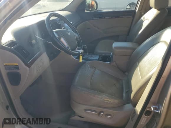 ✅ 2008 Hyundai Veracruz GLS • VIN: KM8NU13C68U028892 • Лот: 86836935. Опубликован ранее на Copart с пробегом 164 635 миль. Бесплатный доступ к архиву аукционных продаж из США и подробный отчёт об истории автомобиля на DreamBid. Изображение 7.