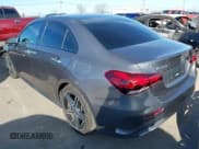 ✅ 2021 Mercedes-Benz A 220 • VIN: W1K3G4EB6MJ290020 • Lot: 41691773. Wystawiony na IAAI z przebiegiem 53 991 mil. Bezpłatny archiwum sprzedaży aukcyjnych z USA i szczegółowy raport historii pojazdu na DreamBid. Zdjęcie 3.