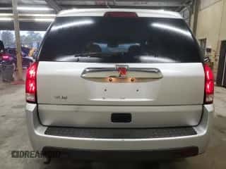 2006 Saturn VUE z VIN 5GZCZ33D66S801871, wystawiony jako Copart lot #84717244 z przebiegiem 163 637 mil mil oraz Czysty tytuł • Clean title. Historia ofert i sprzedaży dostępna na DreamBid. Obrazek 6.