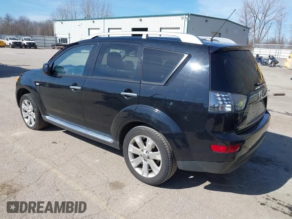 ✅ 2008 Mitsubishi Outlander SE • VIN: JA4LS31W48Z012603 • Лот: 41755894. Опубликован ранее на IAAI с пробегом 178 569 миль. Бесплатный доступ к архиву аукционных продаж из США и подробный отчёт об истории автомобиля на DreamBid. Изображение 3.