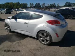 ✅ 2017 Hyundai Veloster • VIN: KMHTC6AD3HU316162 • Lot: 76616464. Wystawiony na Copart z przebiegiem 42 319 mil. Bezpłatny archiwum sprzedaży aukcyjnych z USA i szczegółowy raport historii pojazdu na DreamBid. Zdjęcie 2.