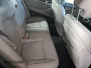 ✅ 2015 Hyundai Genesis 3.8L • VIN: KMHGN4JE0FU102977 • Lot: 76110604. Wystawiony na Copart z przebiegiem 94 614 mil. Bezpłatny archiwum sprzedaży aukcyjnych z USA i szczegółowy raport historii pojazdu na DreamBid. Zdjęcie 10.