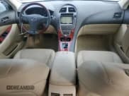 ✅ 2007 Lexus ES 330 • VIN: JTHBJ46G572113036 • Lot: 92665915. Wystawiony na Copart z przebiegiem 90 633 mil. Bezpłatny archiwum sprzedaży aukcyjnych z USA i szczegółowy raport historii pojazdu na DreamBid. Zdjęcie 8.