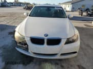 ✅ 2006 BMW 3 Series 325i • VIN: WBAVB17586NK37755 • Lot: 86674375. Wystawiony na Copart z przebiegiem 239 489 mil. Bezpłatny archiwum sprzedaży aukcyjnych z USA i szczegółowy raport historii pojazdu na DreamBid. Zdjęcie 5.