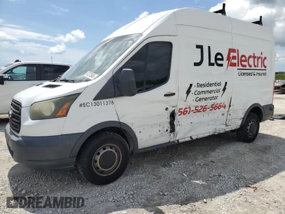 ✅ 2015 Ford Transit Cargo • VIN: 1FTNR2XG9FKA25521 • Lot: 63372545. Listed on Copart with 145,538 mi. Free auction sales archive from the USA and detailed vehicle history report at DreamBid. Image 1.