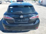 ✅ 2012 Lexus CT 200h Premium • VIN: JTHKD5BHXC2065362 • Lot: 43389385. Wystawiony na IAAI z przebiegiem Nie podano. Bezpłatny archiwum sprzedaży aukcyjnych z USA i szczegółowy raport historii pojazdu na DreamBid. Zdjęcie 17.