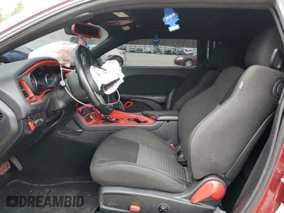 ✅ 2021 Dodge Challenger R/T • VIN: 2C3CDZBT7MH567907 • Lot: 40162594. Wystawiony na Copart z przebiegiem Nie podano. Bezpłatny archiwum sprzedaży aukcyjnych z USA i szczegółowy raport historii pojazdu na DreamBid. Zdjęcie 7.