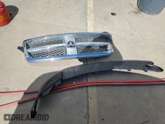 ✅ 2010 Dodge 1500 SLT • VIN: 1D7RV1GT2AS254836 • Lot: 48120975. Wystawiony na Copart z przebiegiem 142 322 mil. Bezpłatny archiwum sprzedaży aukcyjnych z USA i szczegółowy raport historii pojazdu na DreamBid. Zdjęcie 12.