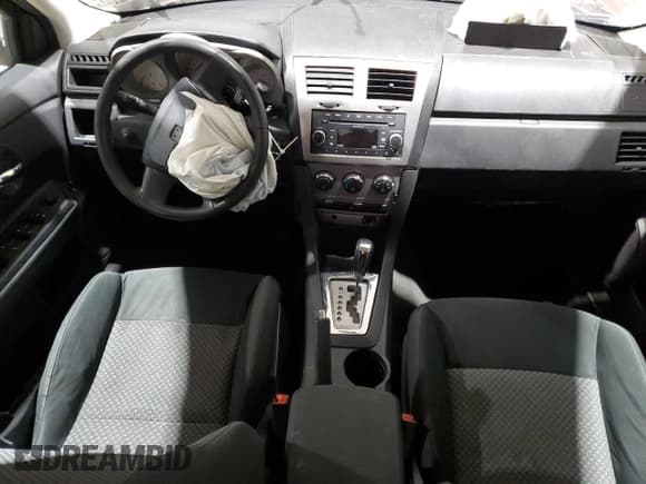 ✅ 2009 Dodge Avenger SE • VIN: 1B3LC46B49N514794 • Лот: 45897735. Опубликован ранее на Copart с пробегом Не указан. Бесплатный доступ к архиву аукционных продаж из США и подробный отчёт об истории автомобиля на DreamBid. Изображение 8.