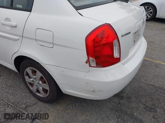 ✅ 2009 Hyundai Accent Auto GLS • VIN: KMHCN46C79U333109 • Лот: 42023502. Опубликован ранее на IAAI с пробегом 230 123 миль. Бесплатный доступ к архиву аукционных продаж из США и подробный отчёт об истории автомобиля на DreamBid. Изображение 17.