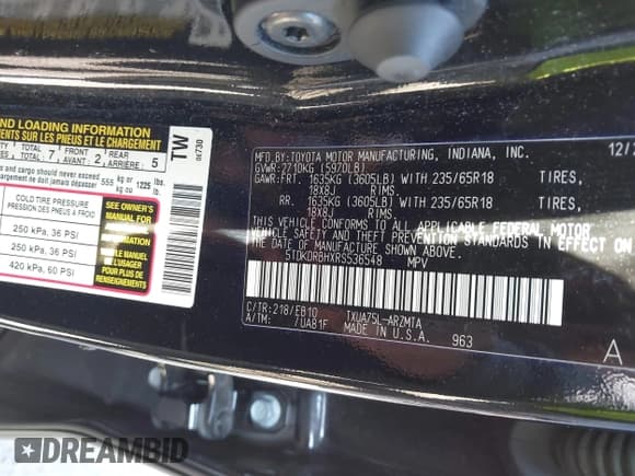 ✅ 2024 Toyota Highlander LE • VIN: 5TDKDRBHXRS536548 • Lot: 42390188. Wystawiony na IAAI z przebiegiem 27 406 mil. Bezpłatny archiwum sprzedaży aukcyjnych z USA i szczegółowy raport historii pojazdu na DreamBid. Zdjęcie 9.