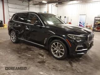 ✅ 2019 BMW X5 xDrive40i • VIN: 5UXCR6C58KLK83888 • Lot: 43275970. Wystawiony na IAAI z przebiegiem 63 255 mil. Bezpłatny archiwum sprzedaży aukcyjnych z USA i szczegółowy raport historii pojazdu na DreamBid. Zdjęcie 1.