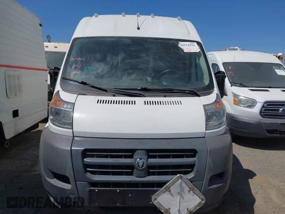 ✅ 2016 Ram ProMaster Cargo • VIN: 3C6URVJG4GE127634 • Lot: 42614591. Wystawiony na IAAI z przebiegiem 164 112 mil. Bezpłatny archiwum sprzedaży aukcyjnych z USA i szczegółowy raport historii pojazdu na DreamBid. Zdjęcie 6.