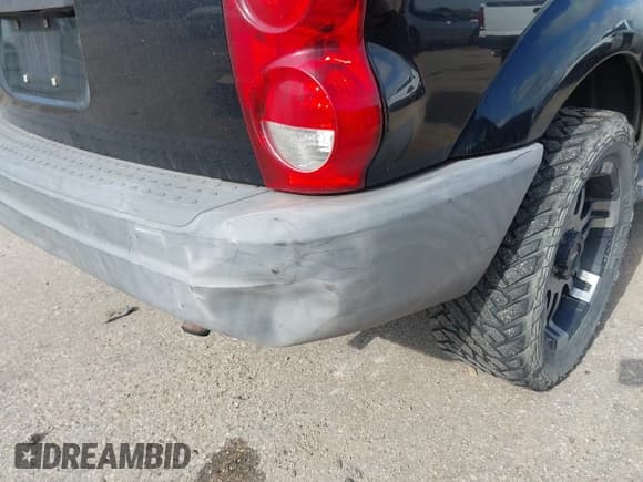 ✅ 2006 Dodge Durango SXT • VIN: 1D4HB38NX6F129130 • Лот: 42736283. Опубликован ранее на IAAI с пробегом 196 389 миль. Бесплатный доступ к архиву аукционных продаж из США и подробный отчёт об истории автомобиля на DreamBid. Изображение 14.