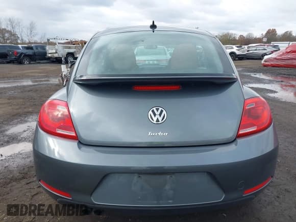 ✅ 2016 Volkswagen Beetle Fleet Edition • VIN: 3VWF17AT7GM636976 • Lot: 43673800. Listed on IAAI with 180,287 mi. Free auction sales archive from the USA and detailed vehicle history report at DreamBid. Image 16.
