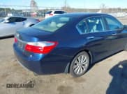 ✅ 2013 Honda Accord EX • VIN: 1HGCR2F72DA075920 • Lot: 43665799. Listed on IAAI with 165,244 mi. Free auction sales archive from the USA and detailed vehicle history report at DreamBid. Image 4.