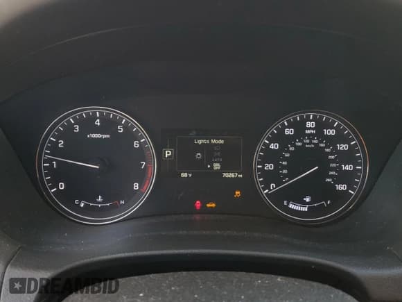 ✅ 2016 Hyundai Genesis 3.8L • VIN: KMHGN4JE1GU128182 • Lot: 44054855. Wystawiony na Copart z przebiegiem 70 267 mil. Bezpłatny archiwum sprzedaży aukcyjnych z USA i szczegółowy raport historii pojazdu na DreamBid. Zdjęcie 9.