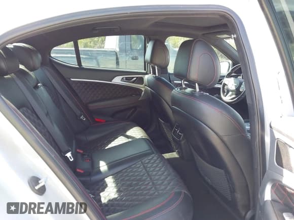 ✅ 2019 Genesis G70 Dynamic • VIN: KMTG34LE8KU031322 • Лот: 41636994. Опубликован ранее на IAAI с пробегом 55 325 миль. Бесплатный доступ к архиву аукционных продаж из США и подробный отчёт об истории автомобиля на DreamBid. Изображение 8.