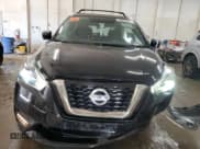 ✅ 2018 Nissan Kicks S • VIN: 3N1CP5CUXJL530391 • Лот: 85862835. Опубликован ранее на Copart с пробегом 94 533 миль. Бесплатный доступ к архиву аукционных продаж из США и подробный отчёт об истории автомобиля на DreamBid. Изображение 5.