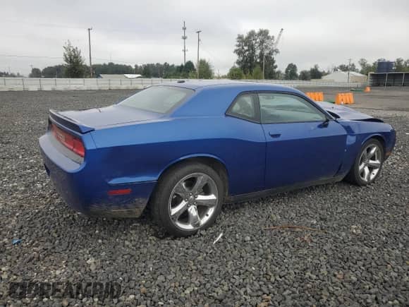2012 Dodge Challenger SXT Plus with VIN 2C3CDYAG4CH290985, listed as a Copart auction lot 82078265 with 162,825 mi miles and Salvage title. Bid and sale history available at DreamBid. Image 3.