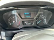 ✅ 2017 Ford Transit XL • VIN: 1FDZX2CM0HKA42015 • Lot: 64076855. Wystawiony na Copart z przebiegiem 252 406 mil. Bezpłatny archiwum sprzedaży aukcyjnych z USA i szczegółowy raport historii pojazdu na DreamBid. Zdjęcie 7.