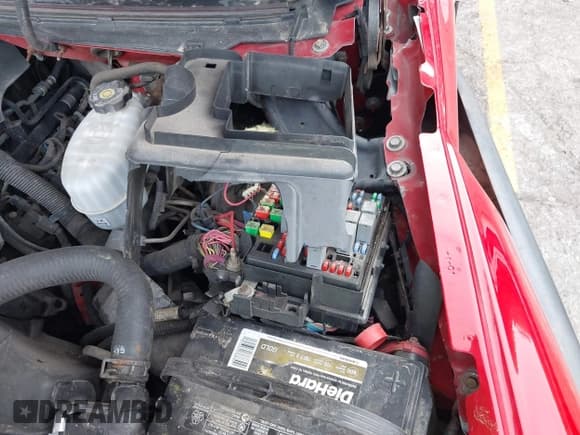 ✅ 2004 Chevrolet Silverado 2500HD LS • VIN: 1GCHK23U54F182529 • Лот: 42749003. Опубликован ранее на IAAI с пробегом Не указан. Бесплатный доступ к архиву аукционных продаж из США и подробный отчёт об истории автомобиля на DreamBid. Изображение 21.