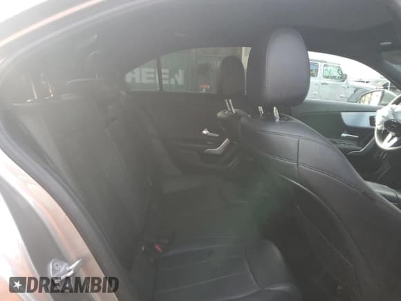 ✅ 2019 Mercedes-Benz A 220 • VIN: WDD3G4FB7KW028232 • Lot: 87040965. Listed on Copart with 91,847 mi. Free auction sales archive from the USA and detailed vehicle history report at DreamBid. Image 10.