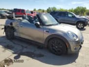 ✅ 2017 MINI Convertible Cooper • VIN: WMWWG5C36H3C99724 • Lot: 69458424. Listed on Copart with 39,978 mi. Free auction sales archive from the USA and detailed vehicle history report at DreamBid. Image 4.
