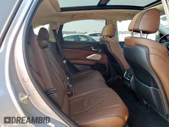 ✅ 2019 Acura RDX Advance • VIN: 5J8TC1H7XKL011134 • Lot: 70184035. Listed on Copart with 63,565 mi. Free auction sales archive from the USA and detailed vehicle history report at DreamBid. Image 11.