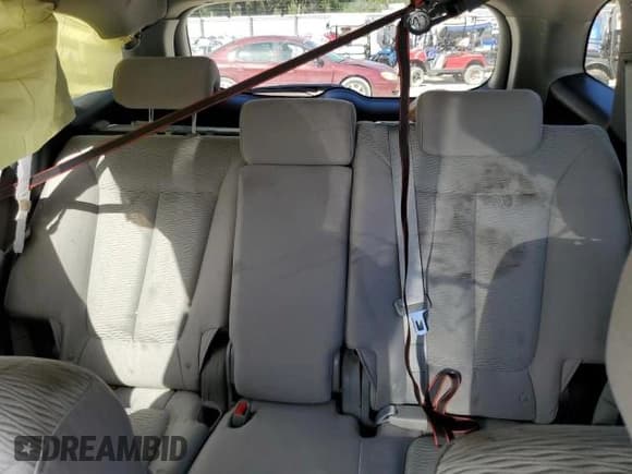 ✅ 2008 Hyundai Santa Fe GLS • VIN: 5NMSG13D38H205493 • Lot: 87455404. Listed on Copart with 145,275 mi. Free auction sales archive from the USA and detailed vehicle history report at DreamBid. Image 10.