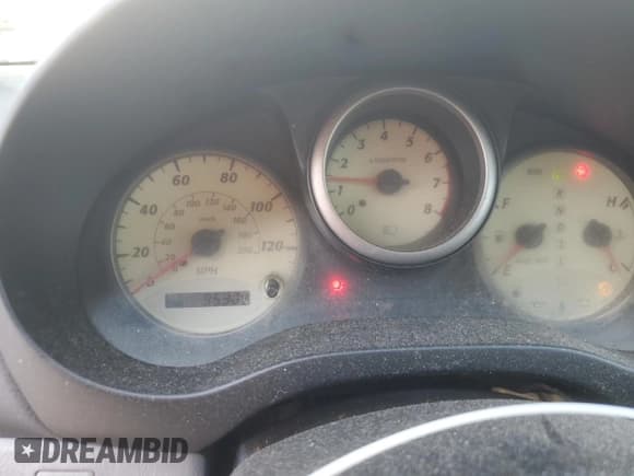 ✅ 2001 Toyota RAV4 • VIN: JTEHH20V816003113 • Лот: 82111615. Опубликован ранее на Copart с пробегом 96 304 миль. Бесплатный доступ к архиву аукционных продаж из США и подробный отчёт об истории автомобиля на DreamBid. Изображение 9.