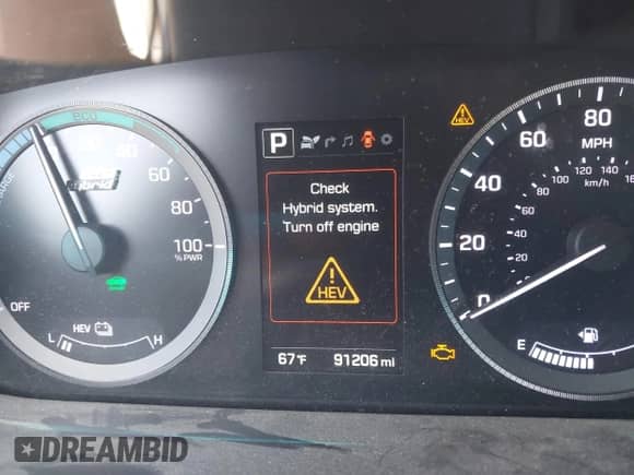 ✅ 2017 Hyundai Sonata • VIN: KMHE14L24HA065541 • Lot: 42360049. Wystawiony na IAAI z przebiegiem 91 206 mil mil. Skorzystaj z bezpłatnego archiwum sprzedaży aukcyjnych z USA i zobacz szczegółowy raport historii pojazdu na DreamBid. Zdjęcie 7.