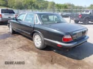 ✅ 2000 Jaguar XJ • VIN: SAJDA14CXYLF05633 • Лот: 43206716. Опубликован ранее на IAAI с пробегом 138 442 миль. Бесплатный доступ к архиву аукционных продаж из США и подробный отчёт об истории автомобиля на DreamBid. Изображение 3.